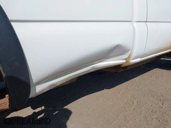 2007 Chevrolet Silverado 3500 SRW Wrk Trk with VIN 1GCHK34UX7E103046, listed as a IAAI auction lot 42090728 with 55,376 mi miles. Bid and sale history available at carsss.com. Image 6.
