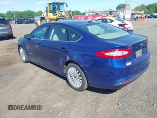 2016 Ford Fusion SE Hybrid with VIN 3FA6P0LU9GR154646, listed as a IAAI auction lot 42307247 with 181,445 mi miles and . Bid and sale history available at DreamBid. Image 3.