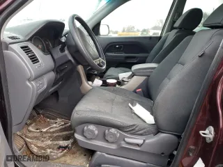 2007 Honda Pilot LX with VIN 5FNYF18137B007055, listed as a Copart auction lot 42397595 with 0 mi miles and Salvage Title. Bid and sale history available at carsss.com. Image 7.