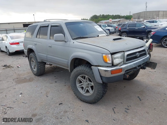 1998 Toyota 4Runner Limited with VIN JT3HN87R7W0184602, listed as a IAAI auction lot 41942100 with 272,823 mi miles. Bid and sale history available at carsss.com. Image 1.