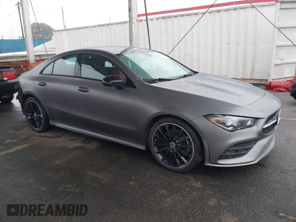 2020 Mercedes-Benz CLA 250 z VIN W1K5J4GB6LN106225, wystawiony jako IAAI lot #41504703 z przebiegiem 51 357 mil mil oraz . Historia ofert i sprzedaży dostępna na DreamBid. Obrazek 1.