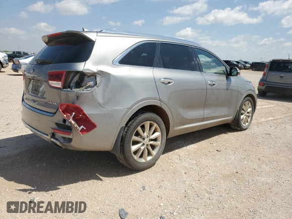 2017 Kia Sorento SXL z VIN 5XYPK4A51HG193730, wystawiony jako Copart lot #54797295 z przebiegiem 331 346 mil mil oraz Szkoda całkowita • Salvage title. Historia ofert i sprzedaży dostępna na DreamBid. Obrazek 3.