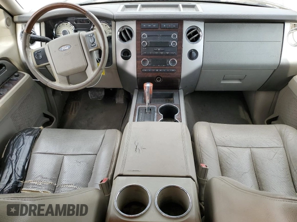 2010 Ford Expedition Limited with VIN 1FMJU1K5XAEA58768, listed as a Copart auction lot 53966465 with 293,134 mi miles and Clean title. Bid and sale history available at DreamBid. Image 8.