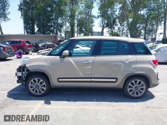 2015 FIAT 500L Urbana Trekking с VIN ZFBCFADH2FZ033204, выставлен на аукционе IAAI как лот 42267755 с пробегом 41 175 миль миль и . История ставок и продаж доступна на DreamBid. Изображение 14.