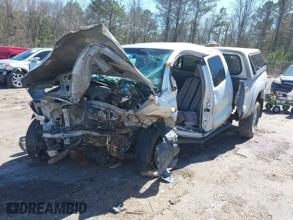 2008 Toyota Tacoma with VIN 5TEUU42N98Z538438, listed as a IAAI auction lot 41759938 with Not Provided miles and . Bid and sale history available at carsss.com. Image 2.