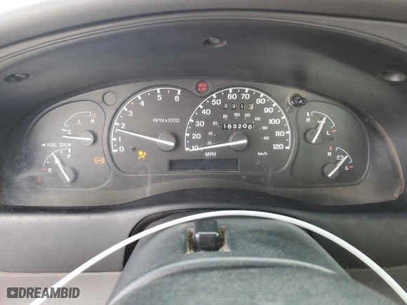 2001 Ford Ranger XL with VIN 1FTYR10C11TA13445, listed as a Copart auction lot 46371915 with 163,206 mi miles and Salvage Title. Bid and sale history available at carsss.com. Image 9.