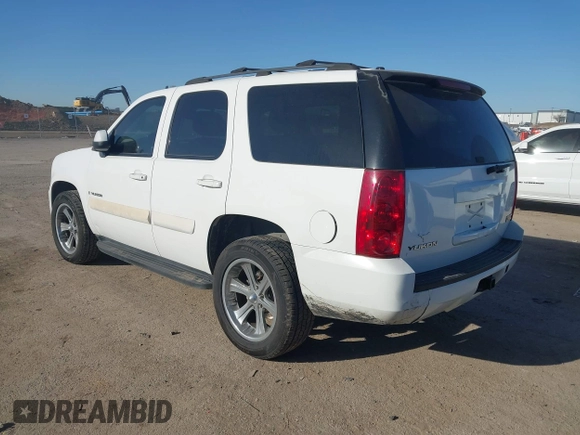 2007 GMC Yukon SLT with VIN 1GKFC13J77R131223, listed as a IAAI auction lot 41764977 with 1 mi miles. Bid and sale history available at carsss.com. Image 3.
