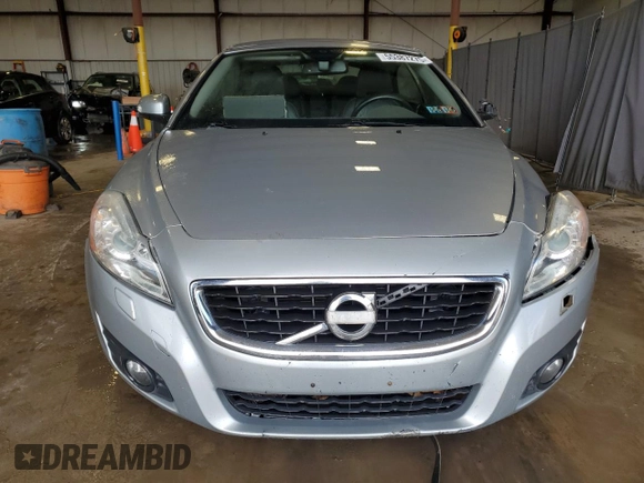 2011 Volvo C70 z VIN YV1672MC9BJ117685, wystawiony jako Copart lot #55387275 z przebiegiem 162 314 mil mil oraz Szkoda całkowita • Salvage title. Historia ofert i sprzedaży dostępna na DreamBid. Obrazek 5.