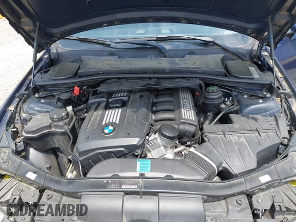2011 BMW 3 Series 328i with VIN WBAKE3C52BE557501, listed as a IAAI auction lot 42138050 with 209,575 mi miles and . Bid and sale history available at carsss.com. Image 10.