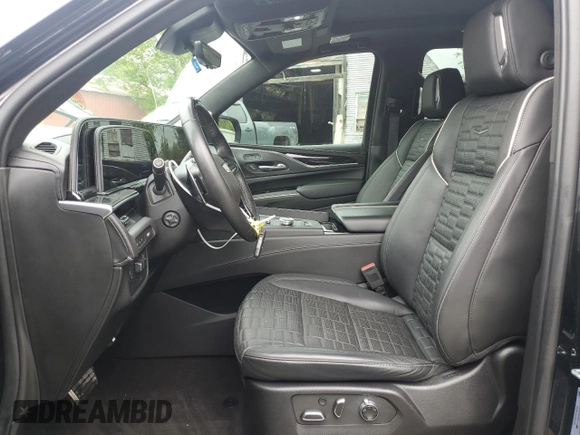 2023 Cadillac Escalade ESV AWD V-Series z VIN 1GYS4SK93PR229583, wystawiony jako Copart lot #57963475 z przebiegiem 19 649 mil mil oraz Szkody całkowita. Historia ofert i sprzedaży dostępna na DreamBid. Obrazek 7.