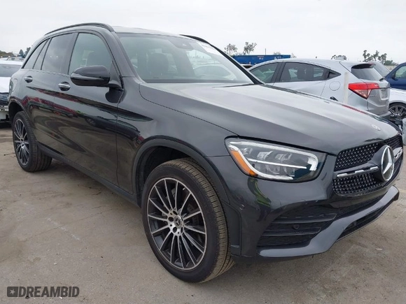 2022 Mercedes-Benz GLC with VIN W1N0G8DB4NV351017, listed as a IAAI auction lot 41899983 with 49,090 mi miles. Bid and sale history available at carsss.com. Image 1.