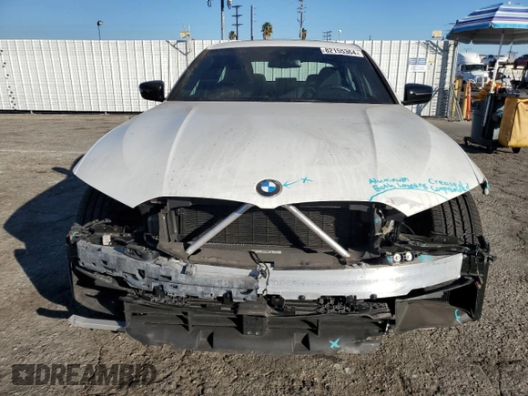 2022 BMW 3 Series M340i with VIN 3MW5U7J05N8C58784, listed as a Copart auction lot 82155364 with 23,376 mi miles and Salvage Title. Bid and sale history available at carsss.com. Image 5.