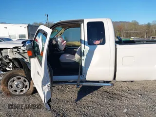 2016 Ford Super Duty F-250 SRW XLT with VIN 1FT7X2B69GEB82415, listed as a IAAI auction lot 41839758 with 45,000 mi miles. Bid and sale history available at carsss.com. Image 14.