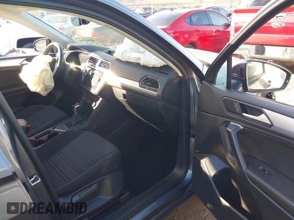 2024 Volkswagen Tiguan S with VIN 3VVRB7AX7RM103854, listed as a IAAI auction lot 40829997 with 3,683 mi miles and . Bid and sale history available at DreamBid. Image 5.