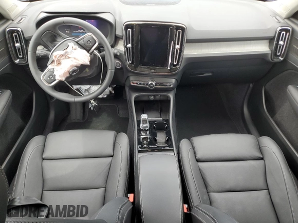 2024 Volvo XC40 Plus Bright Theme with VIN YV4L12UE4R2366179, listed as a Copart auction lot 56550015 with 863 mi miles and Salvage title. Bid and sale history available at DreamBid. Image 8.