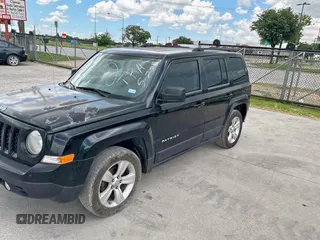2017 Jeep Patriot Sport SE with VIN 1C4NJPBA7HD211671, listed as a Copart auction lot 62742195 with 127,467 mi miles and Clean title. Bid and sale history available at DreamBid. Image 2.