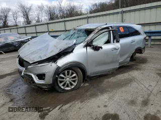 2018 Kia Sorento LX V6 with VIN 5XYPGDA55JG403530, listed as a Copart auction lot 51983735 with 0 mi miles and Salvage Title. Bid and sale history available at carsss.com. Image 1.