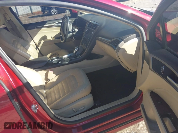 2014 Ford Fusion SE with VIN 3FA6P0HD8ER100227, listed as a IAAI auction lot 42192133 with 143,853 mi miles and . Bid and sale history available at DreamBid. Image 5.