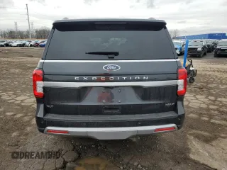 2024 Ford Expedition Max XLT with VIN 1FMJK1J80REA55794, listed as a Copart auction lot 85528924 with 8,166 mi miles and Clean Title. Bid and sale history available at DreamBid. Image 6.