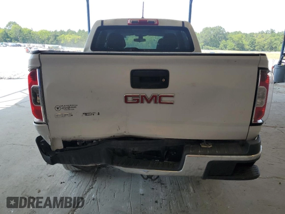 2019 GMC Canyon 2WD with VIN 1GTG5BEA4K1113427, listed as a Copart auction lot 61204433 with 15,908 mi miles and Salvage Title. Bid and sale history available at carsss.com. Image 6.
