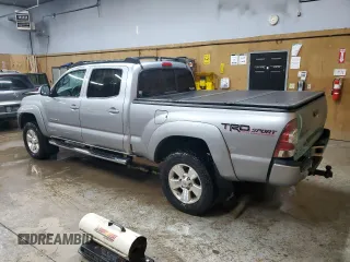 2014 Toyota Tacoma with VIN 5TFMU4FN8EX019541, listed as a Copart auction lot 55295645 with 206,725 mi miles and Clean title. Bid and sale history available at DreamBid. Image 2.