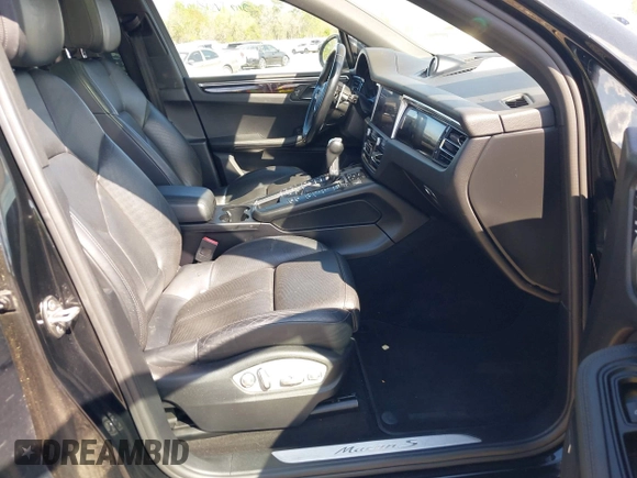 2019 Porsche Macan S z VIN WP1AB2A59KLB30377, wystawiony jako IAAI lot #41913427 z przebiegiem 73 109 mil mil oraz . Historia ofert i sprzedaży dostępna na DreamBid. Obrazek 5.