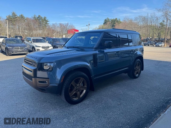 2020 Land Rover Defender SE with VIN SALEPEEU6L2017266, listed as a Copart auction lot 54608415 with 117,429 mi miles and Clean title. Bid and sale history available at DreamBid. Image 2.