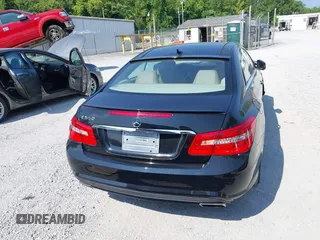 2012 Mercedes-Benz E 550 with VIN WDDKJ7DB5CF150395, listed as a IAAI auction lot 42673196 with 125,247 mi miles and . Bid and sale history available at DreamBid. Image 16.