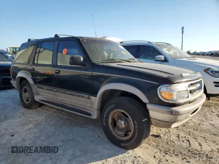 1995 Ford Explorer Eddie Bauer с VIN 1FMDU34X0SUA91938, выставлен на аукционе Copart как лот 85363654 с пробегом 175 746 миль миль и Списание • Salvage title. История ставок и продаж доступна на DreamBid. Изображение 4.