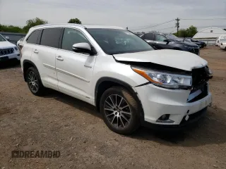 2016 Toyota Highlander Hybrid Limited with VIN 5TDDCRFH1GS017357, listed as a Copart auction lot 51720963 with 178,055 mi miles. Bid and sale history available at carsss.com. Image 4.