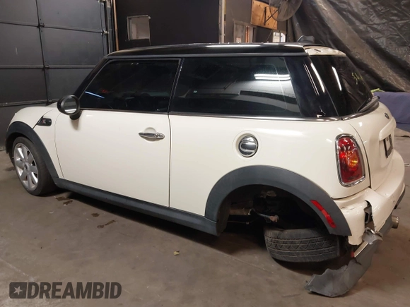 2010 MINI Hardtop S with VIN WMWMF7C5XATX41382, listed as a IAAI auction lot 40558359 with 96,158 mi miles and . Bid and sale history available at DreamBid. Image 6.