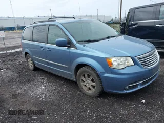 2011 Chrysler Town & Country Touring with VIN 2A4RR5DG4BR768469, listed as a IAAI auction lot 41951030 with 128,226 mi miles. Bid and sale history available at carsss.com. Image 1.