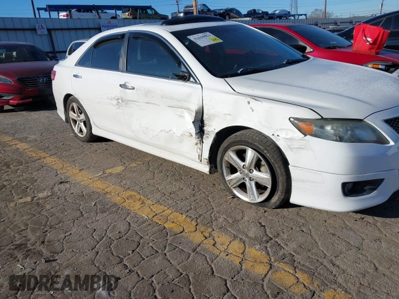 2011 Toyota Camry LE with VIN 4T1BK3EK4BU620615, listed as a IAAI auction lot 41626064 with 220,848 mi miles. Bid and sale history available at carsss.com. Image 6.