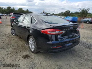2019 Ford Fusion Energi Titanium with VIN 3FA6P0SU5KR162964, listed as a Copart auction lot 61039342 with 32,736 mi miles. Bid and sale history available at carsss.com. Image 3.