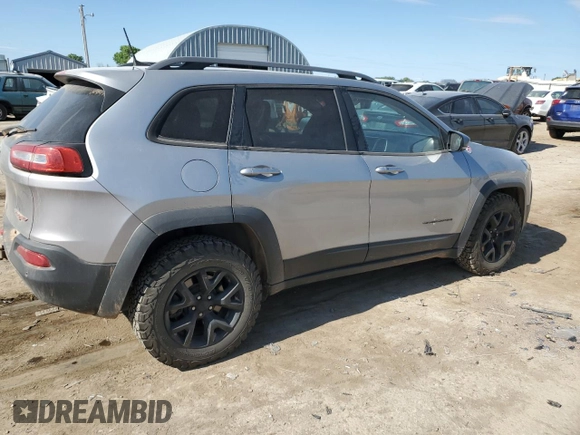 2017 Jeep Cherokee Trailhawk z VIN 1C4PJMBSXHW616640, wystawiony jako Copart lot #56380655 z przebiegiem 139 515 mil mil oraz Szkoda całkowita • Salvage title. Historia ofert i sprzedaży dostępna na DreamBid. Obrazek 3.
