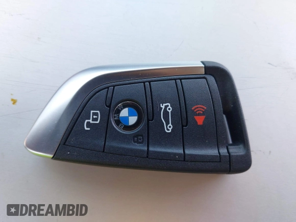 2024 BMW X3 sDrive30i with VIN 5UX43DP00R9W45986, listed as a IAAI auction lot 41725475 with 5,054 mi miles and . Bid and sale history available at DreamBid. Image 17.