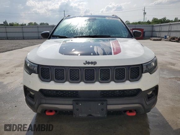 2023 Jeep Compass Trailhawk with VIN 3C4NJDDN5PT567737, listed as a Copart auction lot 61824665 with 43,843 mi miles and Clean title. Bid and sale history available at DreamBid. Image 5.