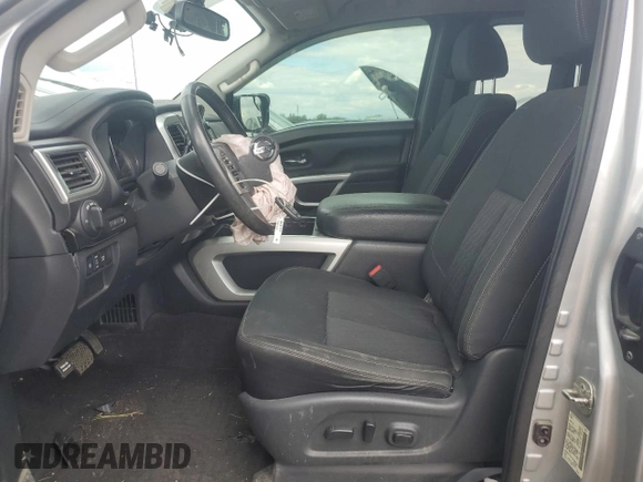 2017 Nissan Titan SV с VIN 1N6AA1C5XHN569612, выставлен на аукционе Copart как лот 58934945 с пробегом 65 995 миль миль и Списание • Salvage title. История ставок и продаж доступна на DreamBid. Изображение 7.