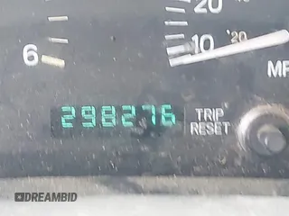 1997 Jeep Cherokee SE z VIN 1J4FJ28S3VL573144, wystawiony jako IAAI lot #41965201 z przebiegiem 298 276 mil mil oraz . Historia ofert i sprzedaży dostępna na DreamBid. Obrazek 15.