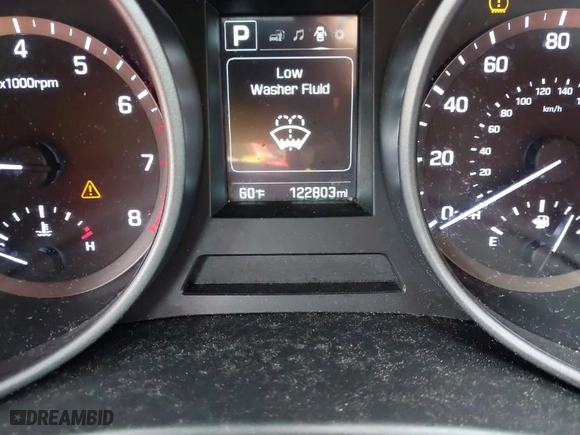 2017 Hyundai Santa Fe Sport 2.4L with VIN 5XYZUDLB5HG388820, listed as a IAAI auction lot 41670327 with NaN miles. Bid and sale history available at carsss.com. Image 15.