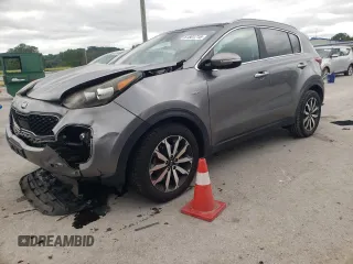 2017 Kia Sportage EX with VIN KNDPNCAC6H7140213, listed as a Copart auction lot 61801715 with 117,708 mi miles and Salvage title. Bid and sale history available at DreamBid. Image 1.