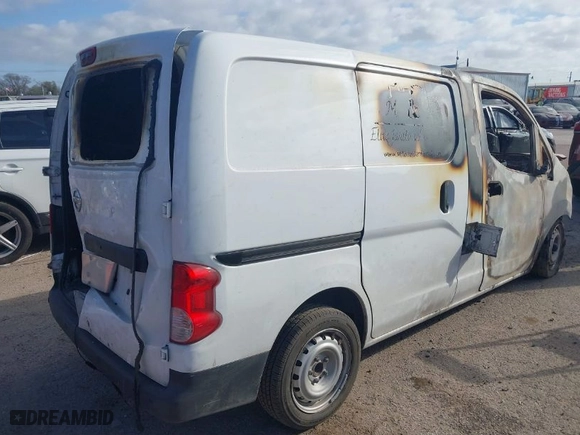 2018 Nissan NV200 Compact Cargo S with VIN 3N6CM0KN9JK699775, listed as a IAAI auction lot 41349488 with 1 mi miles. Bid and sale history available at carsss.com. Image 4.