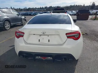 2019 Toyota 86 with VIN JF1ZNAA13K8700059, listed as a IAAI auction lot 41642688 with 112,743 mi miles. Bid and sale history available at carsss.com. Image 17.