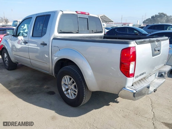 2014 Nissan Frontier SV with VIN 1N6AD0ER1EN720642, listed as a IAAI auction lot 41006979 with 157,477 mi miles. Bid and sale history available at carsss.com. Image 3.