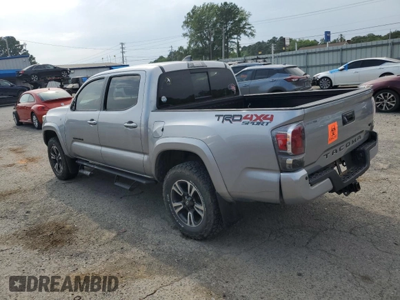 2020 Toyota Tacoma SR5 z VIN 3TMCZ5AN7LM302123, wystawiony jako Copart lot #57299805 z przebiegiem 43 244 mil mil oraz Szkoda całkowita • Salvage title. Historia ofert i sprzedaży dostępna na DreamBid. Obrazek 2.