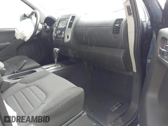 2019 Nissan Frontier SV z VIN 1N6DD0EV3KN871178, wystawiony jako IAAI lot #41214590 z przebiegiem 95 415 mil mil oraz . Historia ofert i sprzedaży dostępna na DreamBid. Obrazek 5.