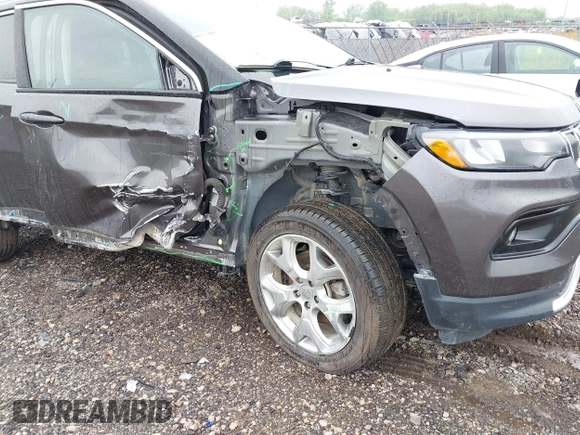 2022 Jeep Compass Limited with VIN 3C4NJDCB0NT132239, listed as a IAAI auction lot 42326962 with 56,278 mi miles and . Bid and sale history available at DreamBid. Image 6.