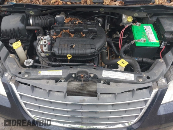 2010 Chrysler Town & Country Touring Plus with VIN 2A4RR8DX9AR495058, listed as a IAAI auction lot 42160125 with 171,860 mi miles. Bid and sale history available at carsss.com. Image 10.