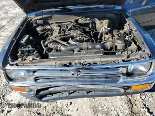 1993 Toyota Pickup DLX z VIN JT4RN93P7P5080335, wystawiony jako Copart lot #84757234 z przebiegiem 162 290 mil mil oraz Szkoda całkowita • Salvage title. Historia ofert i sprzedaży dostępna na DreamBid. Obrazek 11.