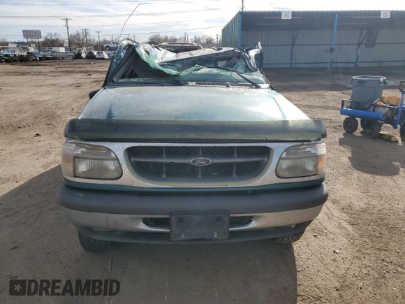 1998 Ford Explorer XLT с VIN 1FMZU35P8WZC28329, выставлен на аукционе Copart как лот 85335514 с пробегом 283 716 миль миль и Списание • Salvage title. История ставок и продаж доступна на DreamBid. Изображение 5.